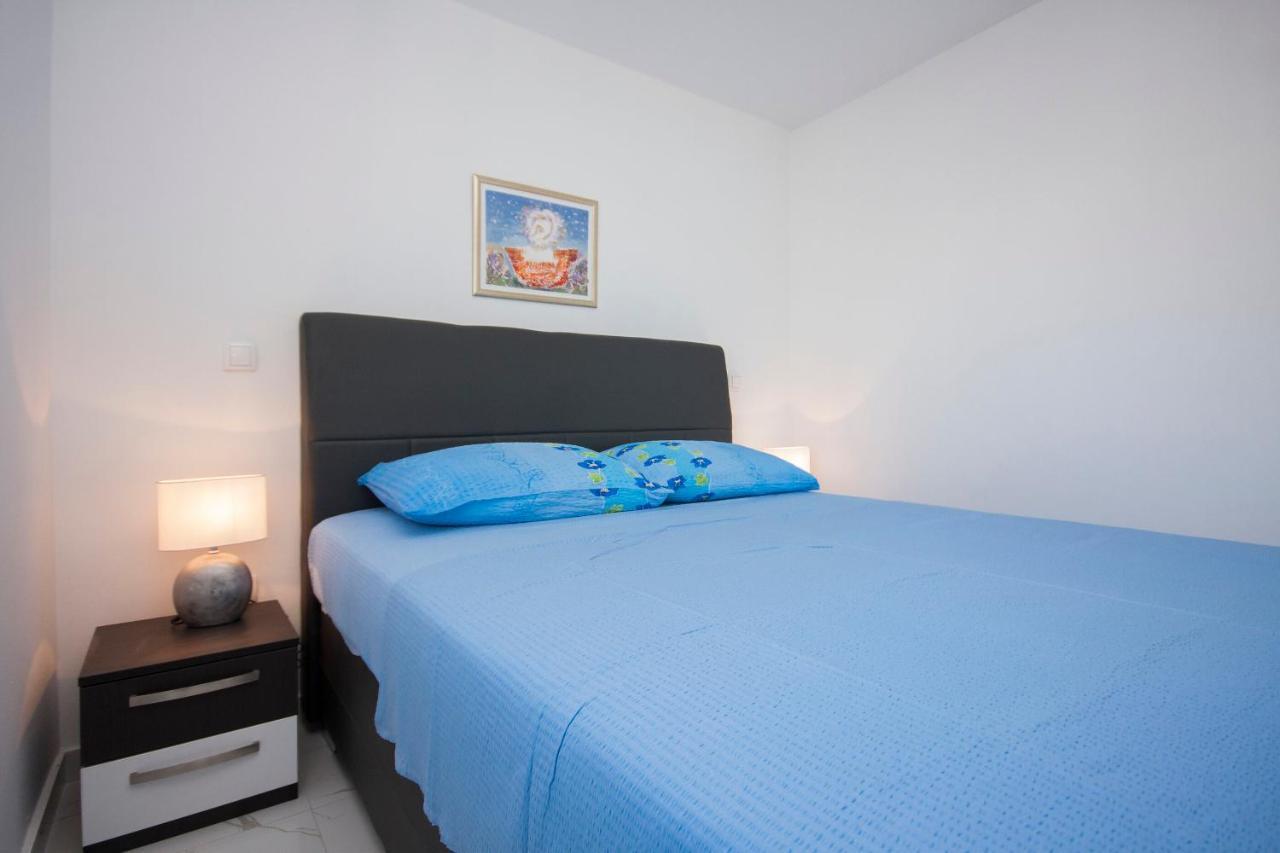 Apartments Osti โรกอซนิซา ภายนอก รูปภาพ